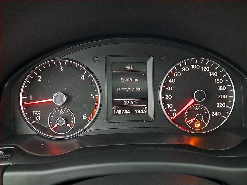 Volkswagen Golf Plus (2009) 1.6 TDI, Tempomat - fotka 11 z 17