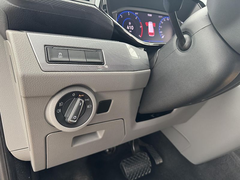 Volkswagen Caravelle 2.0Tdi*110kw*4x4*8-Mist*CZ*DPH - fotka 9 z 37