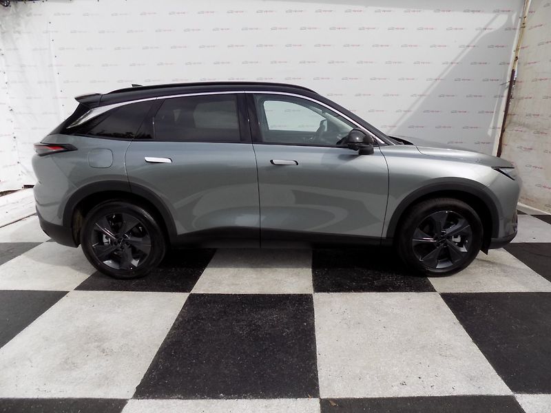 BAIC X5 (2025) 1.5T/AT/Pixel-LED/PANO/DPH/ - fotka 6 z 41