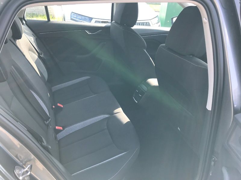 Škoda Scala (2025) SELEC TSI 85/1.0 M6F - fotka 11 z 24