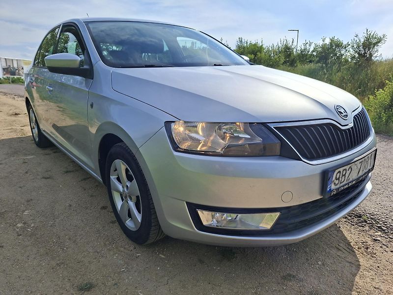 Škoda Rapid (2013) 1.2 TSI, první majitel, +zimní - fotka 7 z 24