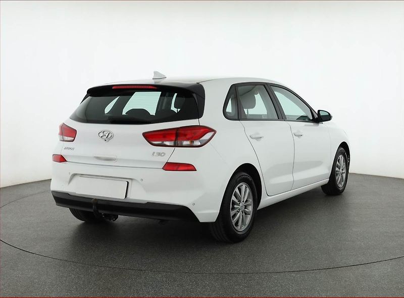 Hyundai i30 (2020) 1.4 CVVT, Serv.kniha, Tempomat - fotka 5 z 19