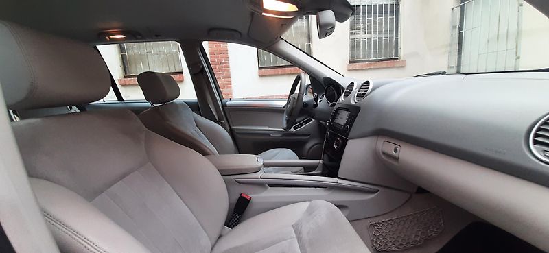 Mercedes-Benz Třídy M (2007) M320CDI 4M NAVI-KUŽE-ALCANTARA - fotka 35 z 42