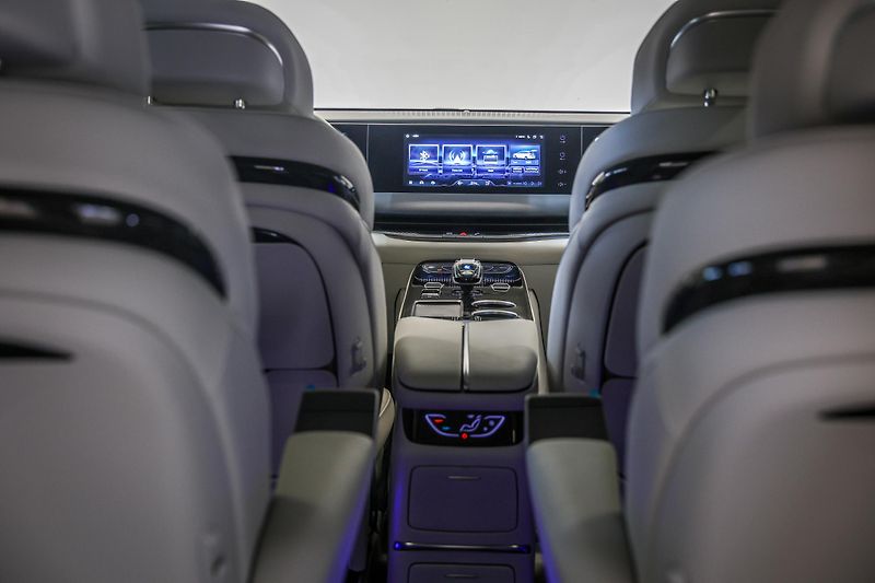Dongfeng U-Tour (2026) V9 PHEV - fotka 17 z 30