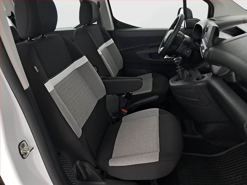 Citroën Berlingo (2024) Feel 1.5 BlueHDi, 5Míst, ČR - fotka 9 z 14