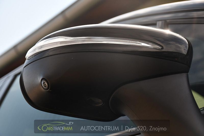 Mercedes-Benz EQS SUV 580 4MATIC AMG - fotka 59 z 62