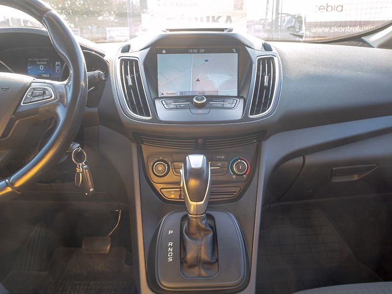 Ford Grand C-MAX (2017) 2.0TDCI 110KW 7sedadel – TAŽNÝ - fotka 21 z 47
