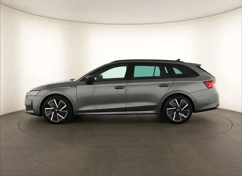 Škoda Octavia (2025) Sportline 2.0 TDI - fotka 3 z 19