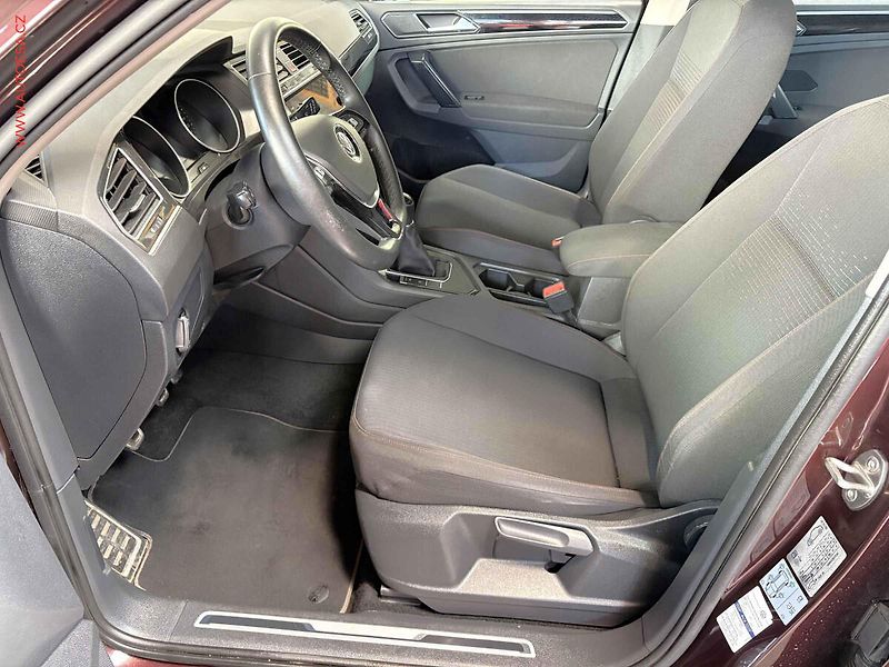 Volkswagen Tiguan (2018) 1.4 TSi, Sound, LED, TZ, +ALU - fotka 9 z 17