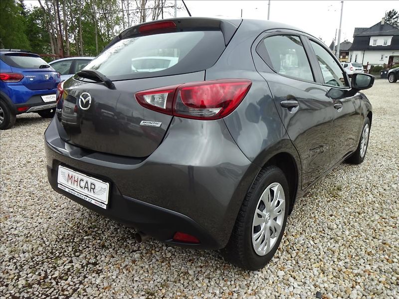 Mazda 2 1,5 i SKYACTIVE - fotka 7 z 48