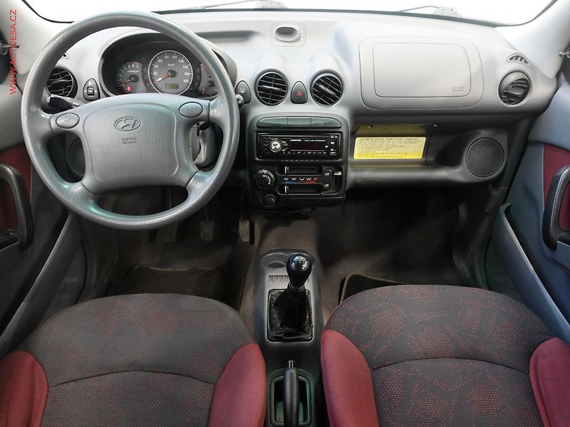 Hyundai Atos (2008) 1.0i PRIME, ČR - fotka 8 z 17