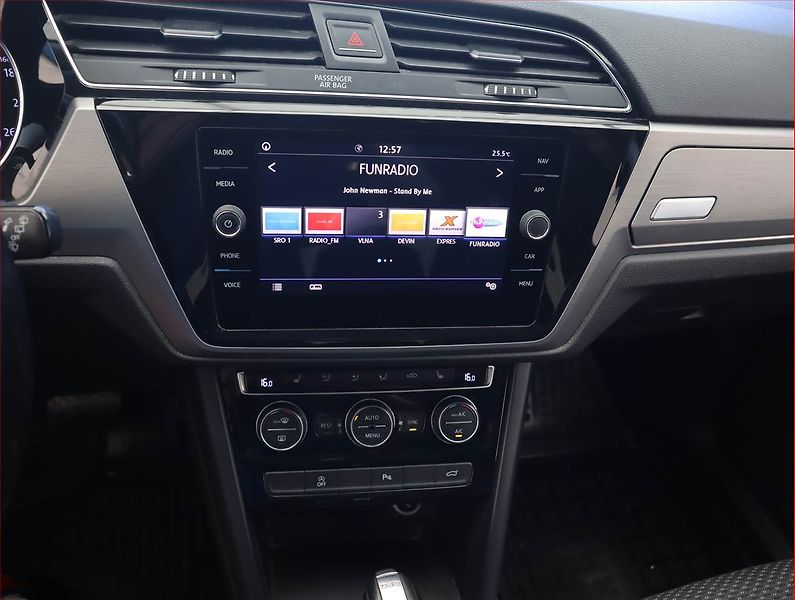 Volkswagen Touran (2019) Comfortline 1.5 TSI, Automat - fotka 12 z 20