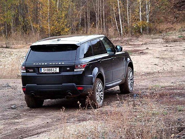 Range Rover Sport.