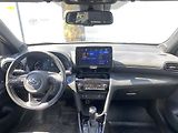 Toyota Yaris Cross 1.5HEV, ČR-1m, Adventure, 4x4 - náhled 11