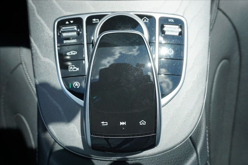 Mercedes-Benz CLS 3,0 450 4M, CZ původ - fotka 15 z 23