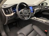Volvo XC60 B5 AWD INSCRIPTION REZERVACE - náhled 25