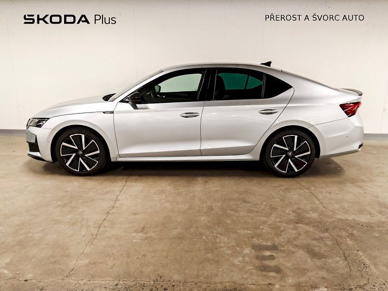 Škoda Octavia (2025) 1.5 TSI 110 kW Sportline - fotka 3 z 32