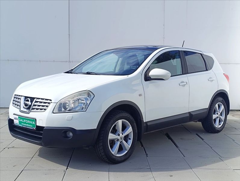 Nissan Qashqai 1,5 DCi Navi Kamera Panorama - fotografie inzerátu