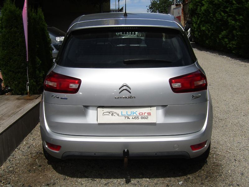 Citroën C4 Picasso (2015) 1.6 HDI 88kW PLNÁ VÝBAVA - fotka 12 z 40