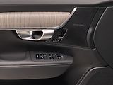 Volvo V90 CC B6 AWD BRIGHT PLUS AUT CZ - náhled 26