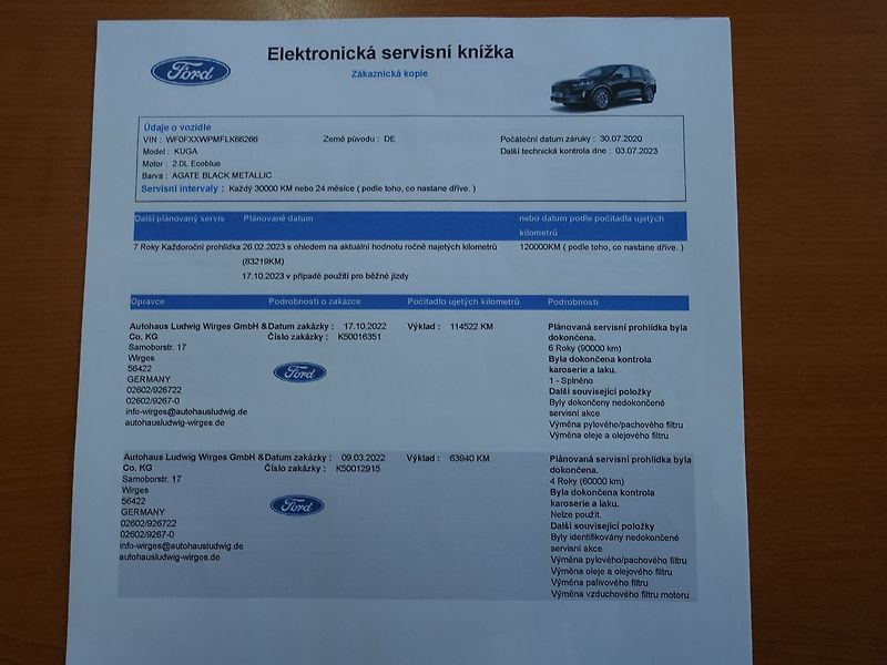 Ford Kuga 110 kw, Titanium, manuál - fotka 35 z 37