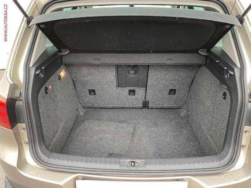Volkswagen Tiguan (2012) 2.0 TDi 4x4, Sport&Style - fotka 7 z 17