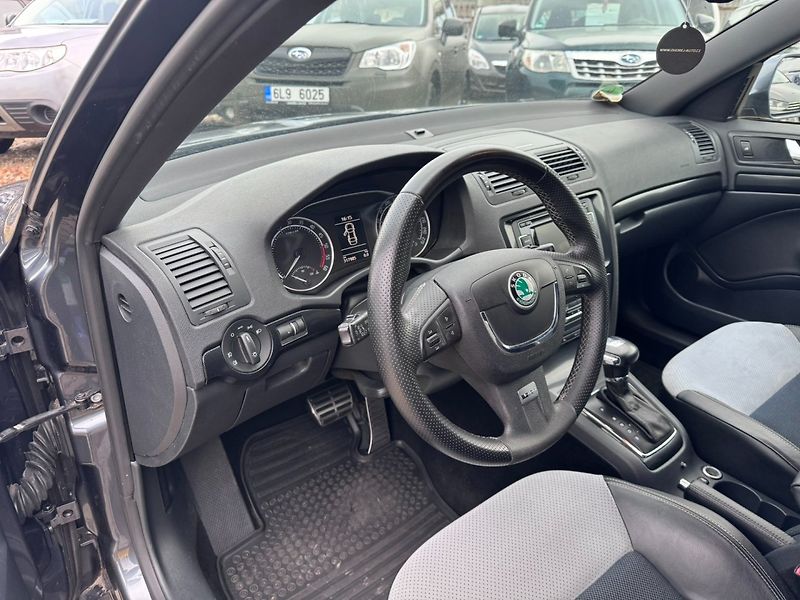 Škoda Octavia (2012) DSG 2,0 TDI 125 KW FACE PĚKNÁ - fotka 19 z 49