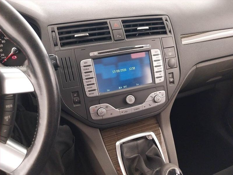 Ford C-MAX (2008) 1.6 TDCi, nová STK, zamluveno - fotka 12 z 20
