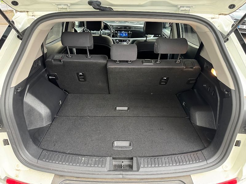 SsangYong Korando (2021) 1,5 TGDI (163k) e-XGI 4x4 6MT - fotka 33 z 37