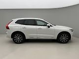 Volvo XC60 B4 AWD INSCRIPTION AUT 1.maj. - náhled 9