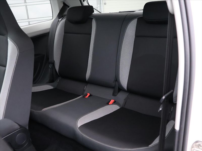 Škoda Citigo 1.0 MPI 55kW Automat CZ Sound - fotka 14 z 28