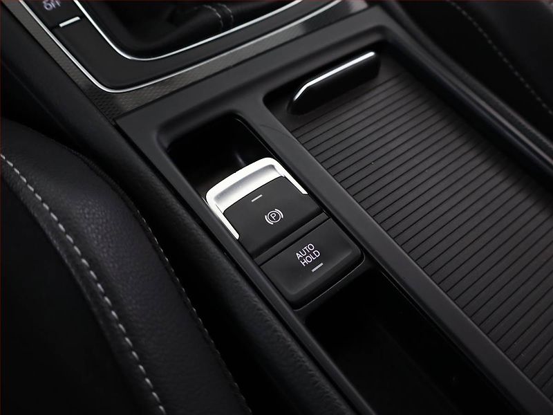 Volkswagen Golf (2015) 2.0 TDI GTD, Serv.kniha, Kůže - fotka 17 z 19