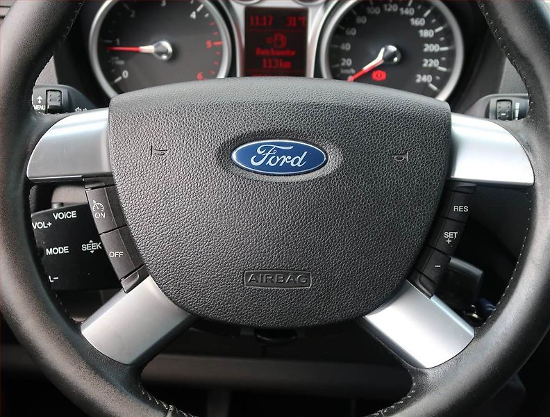 Ford C-MAX (2010) 2.0 TDCi, po STK, dobrý stav - fotka 16 z 17