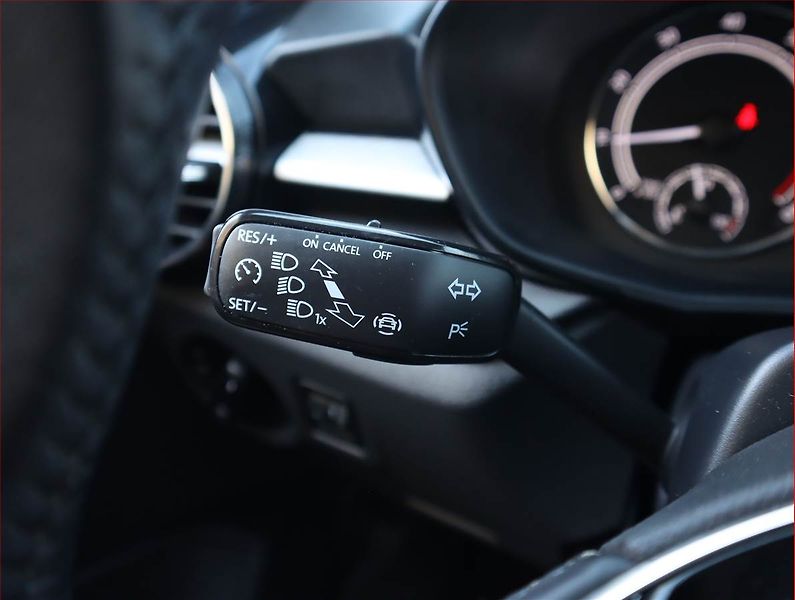 Škoda Fabia (2022) 1.0 TSI, Tempomat - fotka 17 z 20
