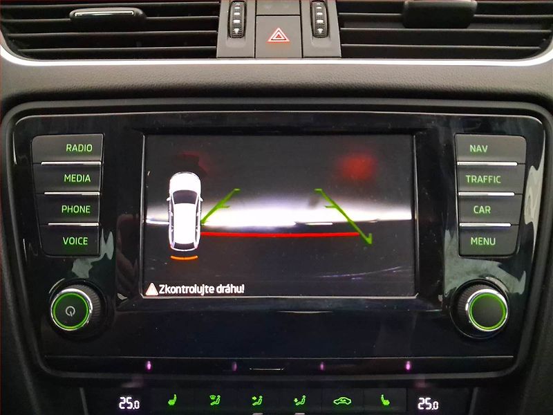 Škoda Octavia (2015) RS 2.0 TDI, Automat, Kůže - fotka 20 z 20