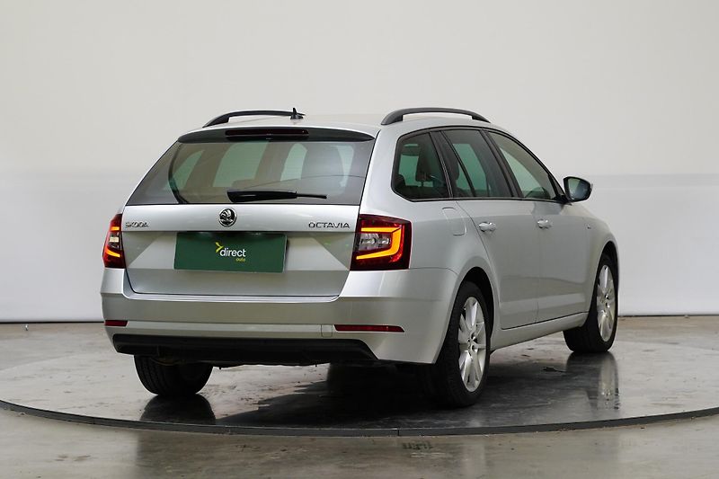 Škoda Octavia - fotka 2 z 26