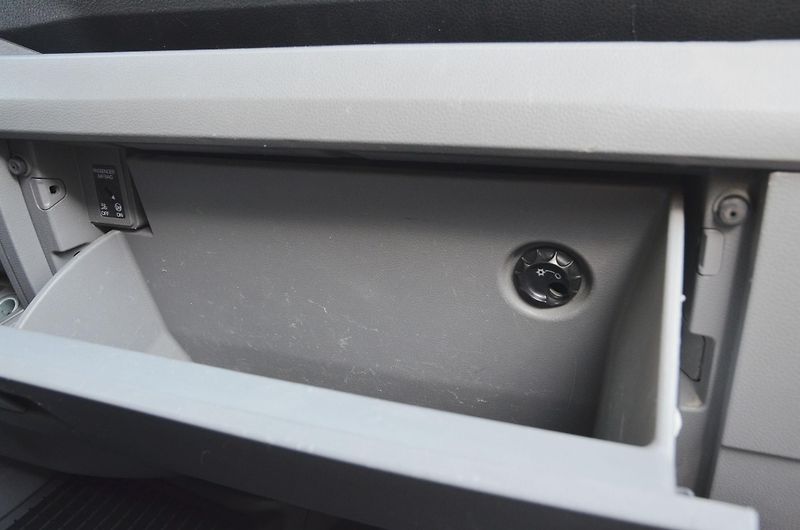 Volkswagen Crafter (2019) 2.0 TDi 103kW L2H2 KLIMATIZACE - fotka 17 z 29