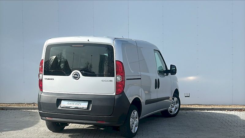 Opel Combo (2013) D VAN 1,3CDTi 66kW MP5 - fotka 10 z 22