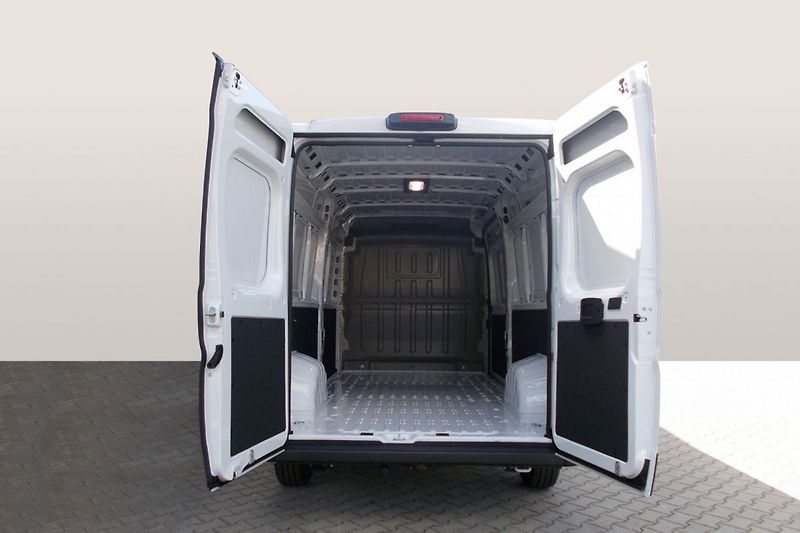 Opel Movano (2026) Van 3500 L3H2 2.2 CDTi 140k 6- - fotka 9 z 28