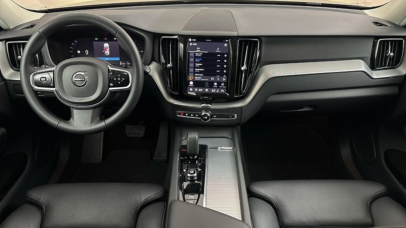 Volvo XC60 2.0 T6 AUT AWD Recharge Inscri - fotka 8 z 32
