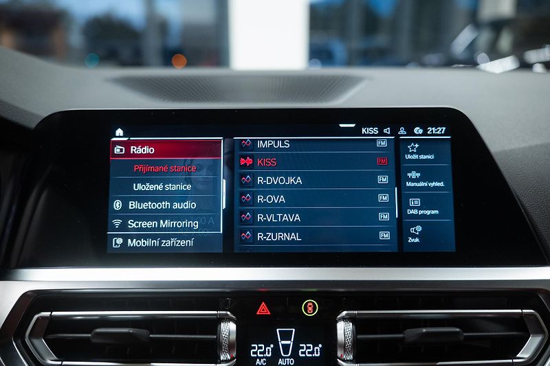 BMW M4 (2022) COMPETITION xDrive  - fotka 26 z 39