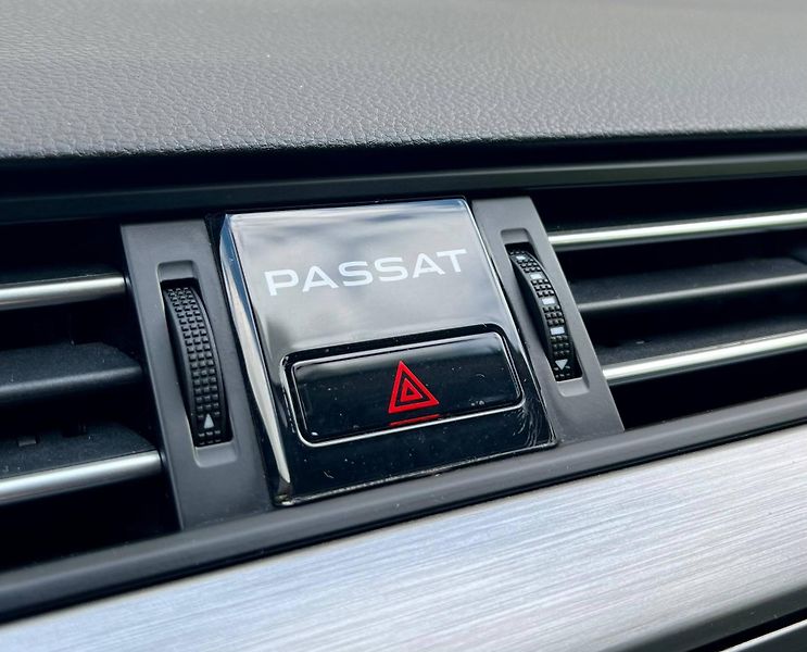 Volkswagen Passat (2021) B8 VARIANT 2.0 TDI DSG 2021 - fotka 28 z 37
