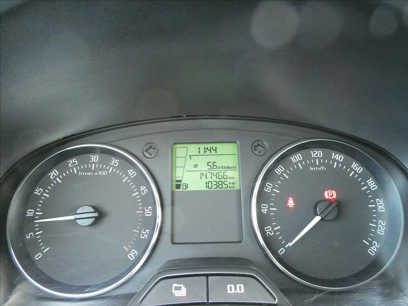 Škoda Roomster 1,6 TDi 66kW auto klima,servis - fotka 34 z 55