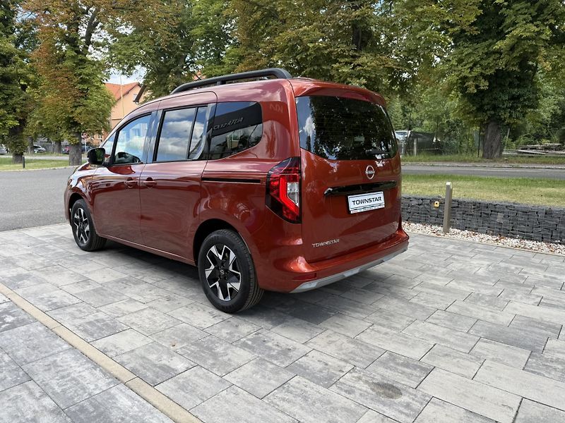 Nissan Townstar (2026) L1 1.3 DIG-T Tekna-Terracota - fotka 7 z 21