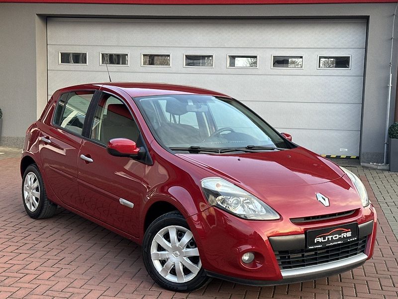 Renault Clio (2009) 1.2i 55kW Klima Výhřev Sedadel - fotka 1 z 46