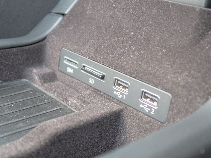 Audi A6 (2020) 3.0TDI 210KW – BLACK EDITION - fotka 32 z 53