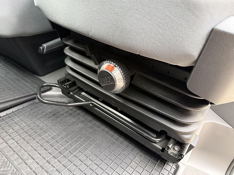 Volkswagen Crafter (2022) Automat*4x4*130kw*L3H3 - fotka 12 z 24