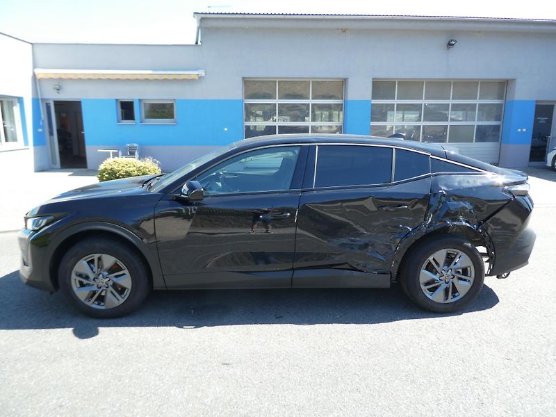 Peugeot 408 HYBRID automat navigace  - fotka 5 z 15