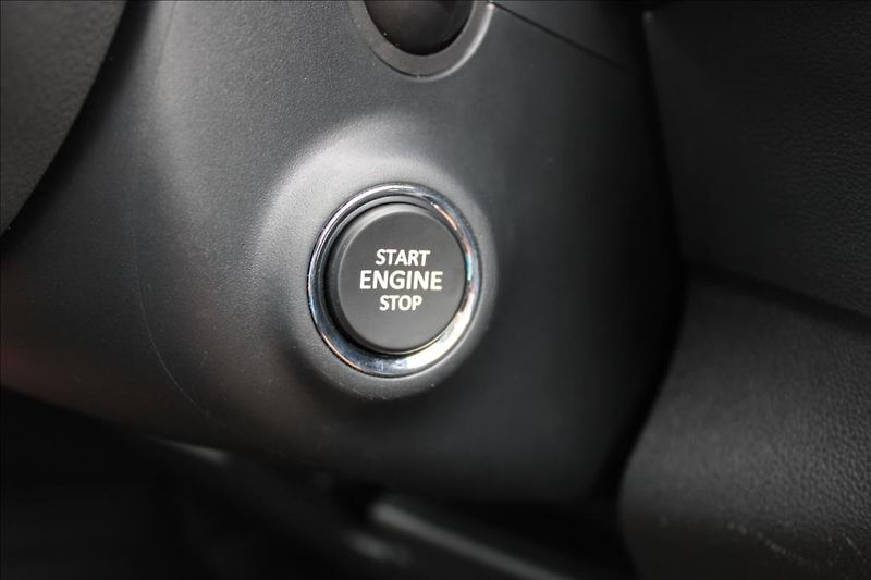 Škoda Karoq 2,0 TDi  DPH,ČR,S.KNIHA,STYLE - fotka 25 z 33