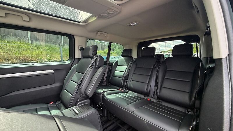 Toyota ProAce Verso 2.2. 180 L2 AT VIP SKYVIEW SKL - fotka 18 z 26